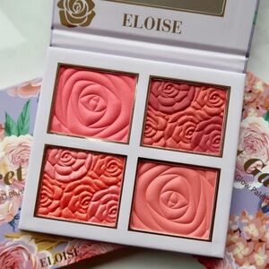Secret Garden 3D Blush N Glow Palette - Pink and Cream